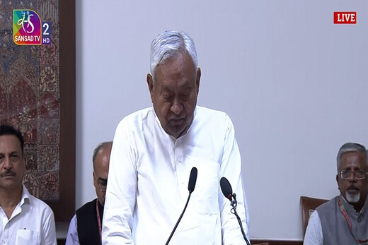 राज्यसभा में नीतीश कुमार की एंट्री, मुख्यमंत्री ने ली सदस्यता की शपथ